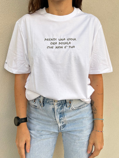...NON E' TUA!!!
